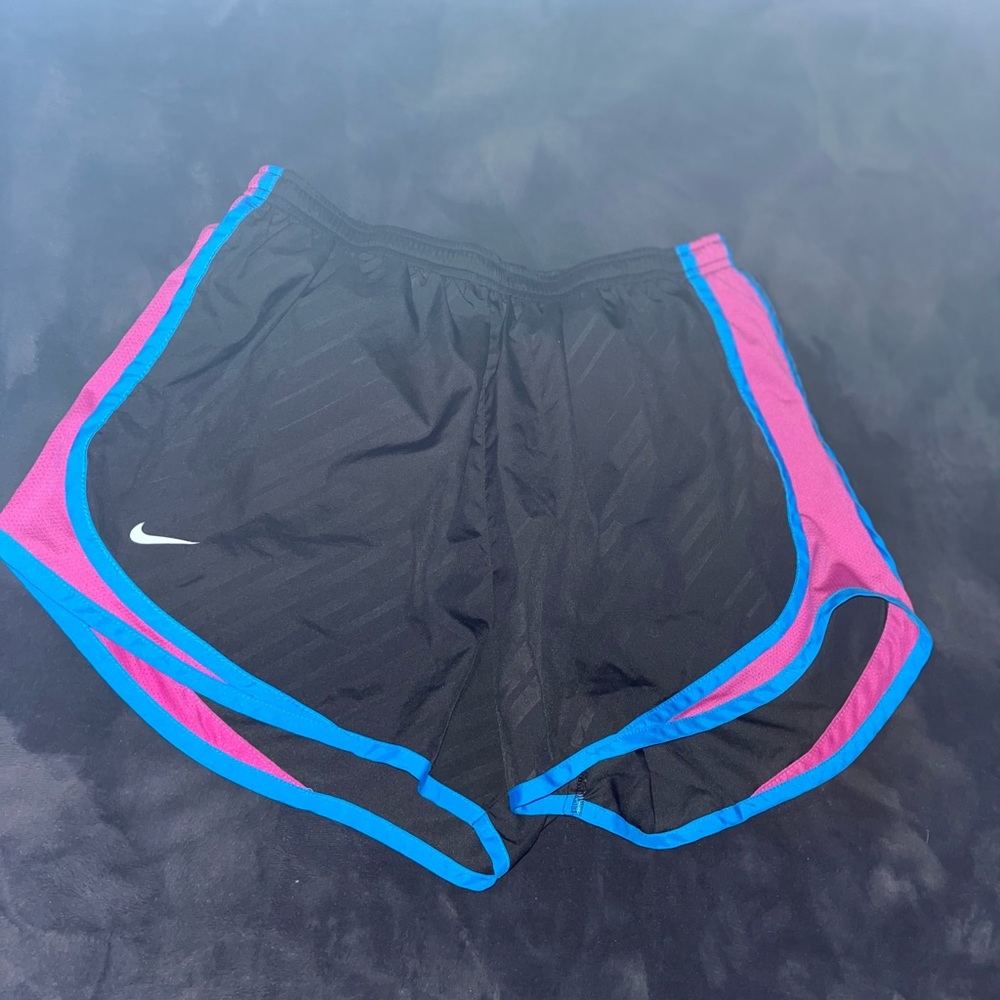 Like New! Nike tempo shorts